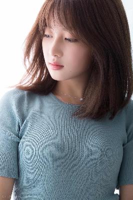 男友在客厅把我添高潮了